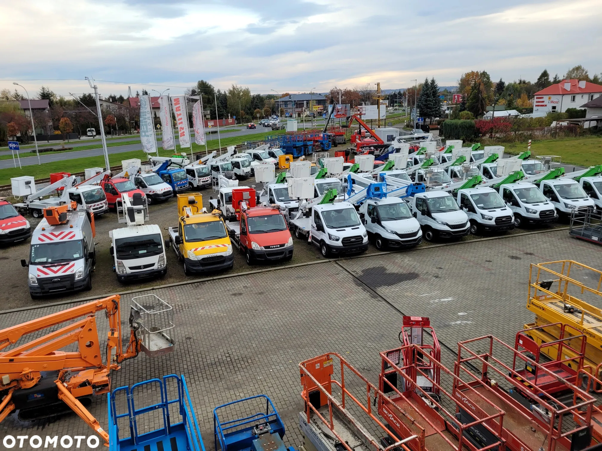 Iveco Daily 35S12 podnośnik koszowy 16 m 17 m 18 m 20 m 21 m - 28
