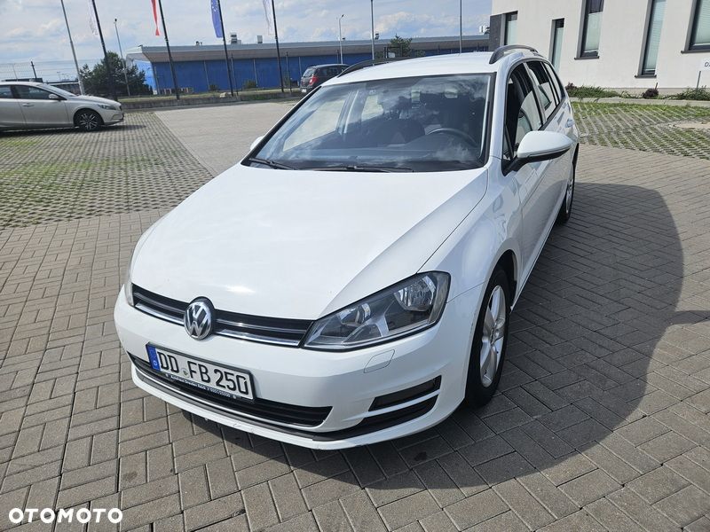 Volkswagen Golf Variant - 14