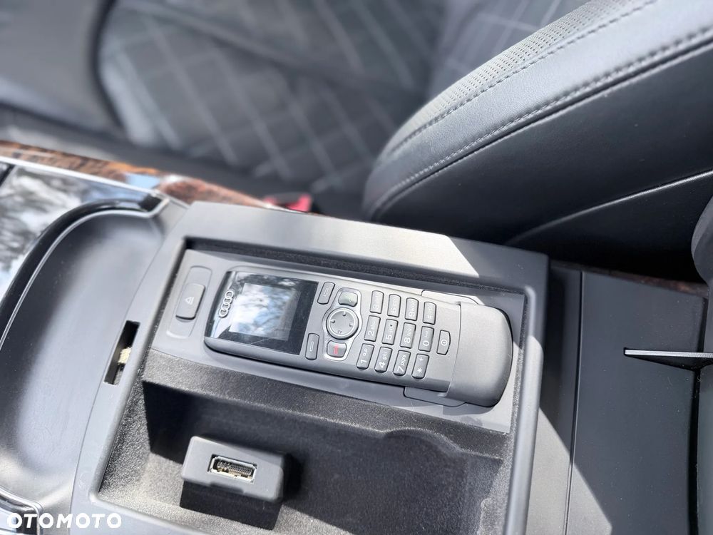 Audi A8 4.2 TDI Quattro - 38