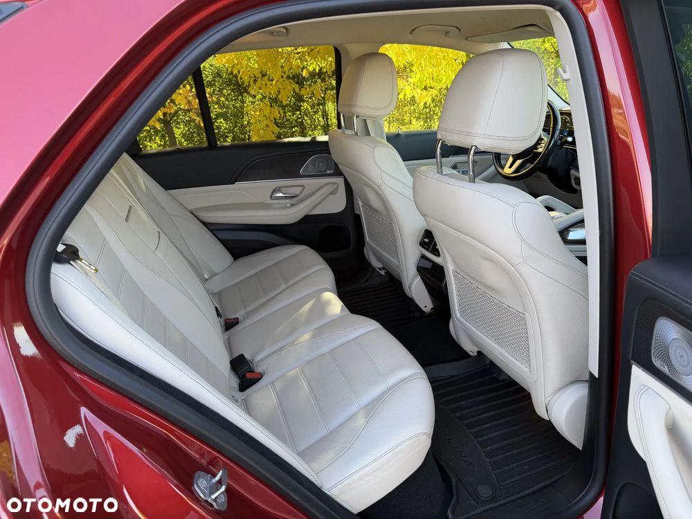 Mercedes-Benz GLE 300 d 4-Matic - 12