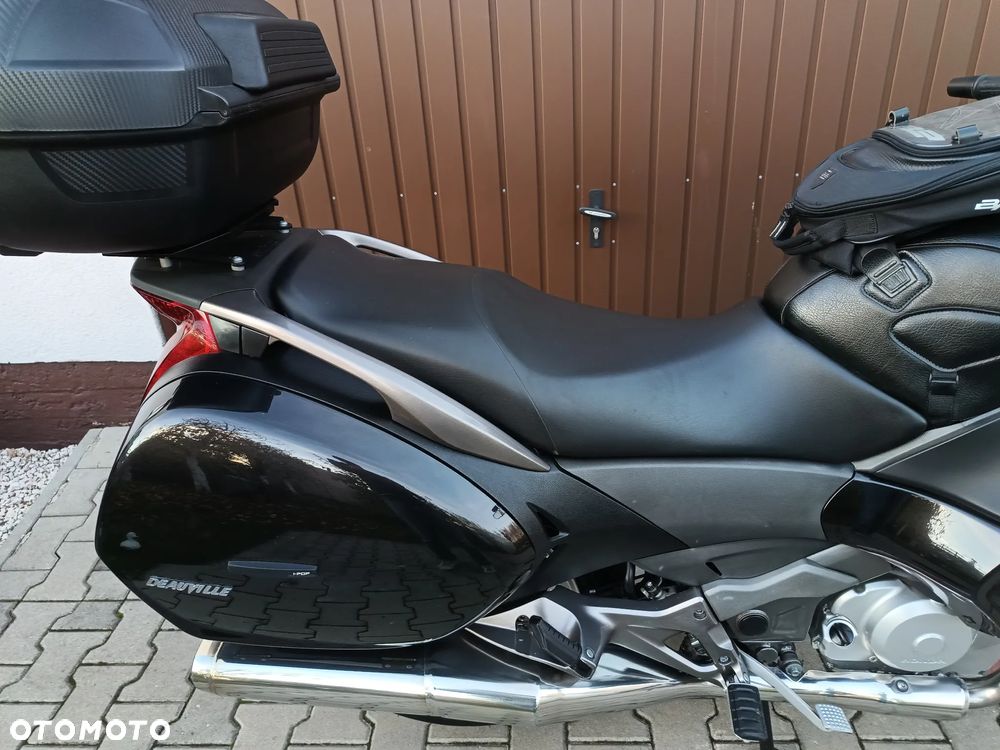 Honda Deauville - 15