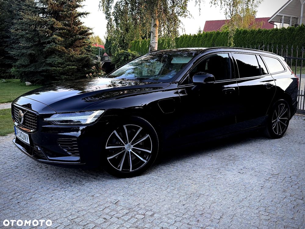 Volvo V60 T6 AWD Plug-In Hybrid Plus Dark - 9