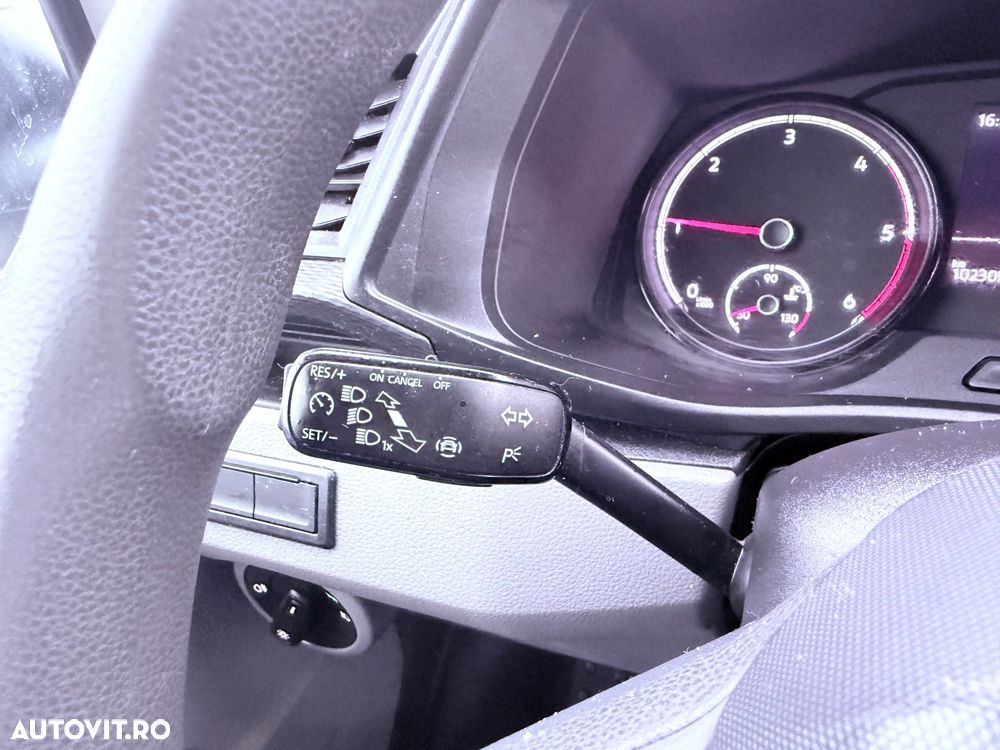 Volkswagen Transporter - 19