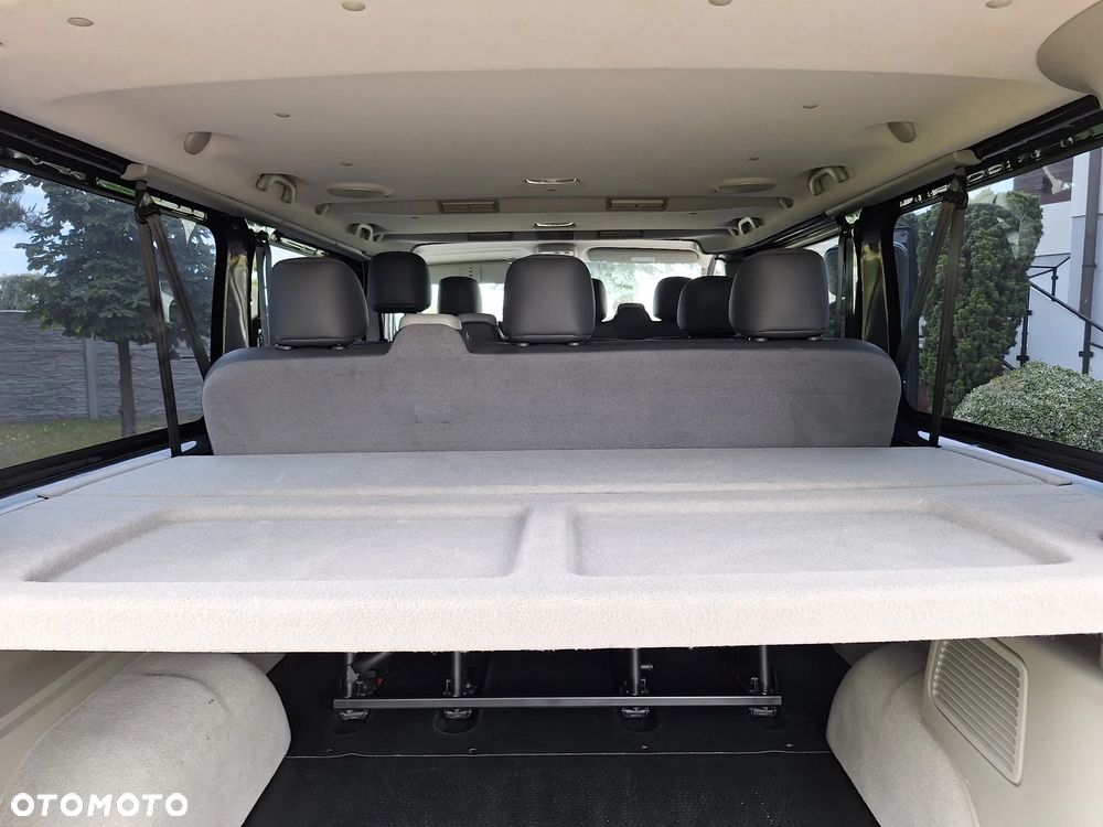 Renault Trafic FAP Grand Passenger Black Edition - 7