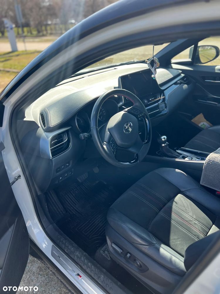 Toyota C-HR 2.0 Hybrid Dynamic Force GR Sport - 4