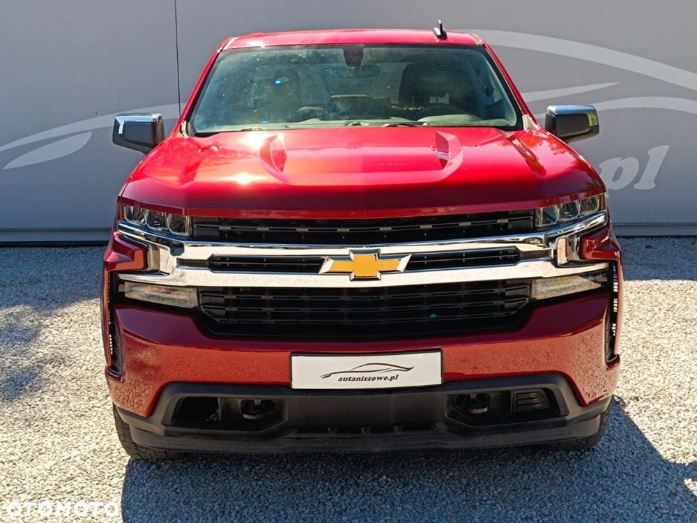 Chevrolet Silverado - 12