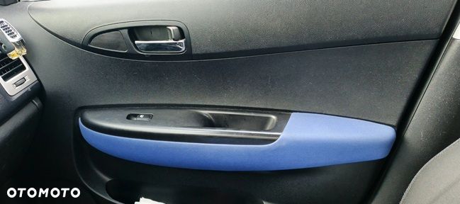 Hyundai i20 - 18