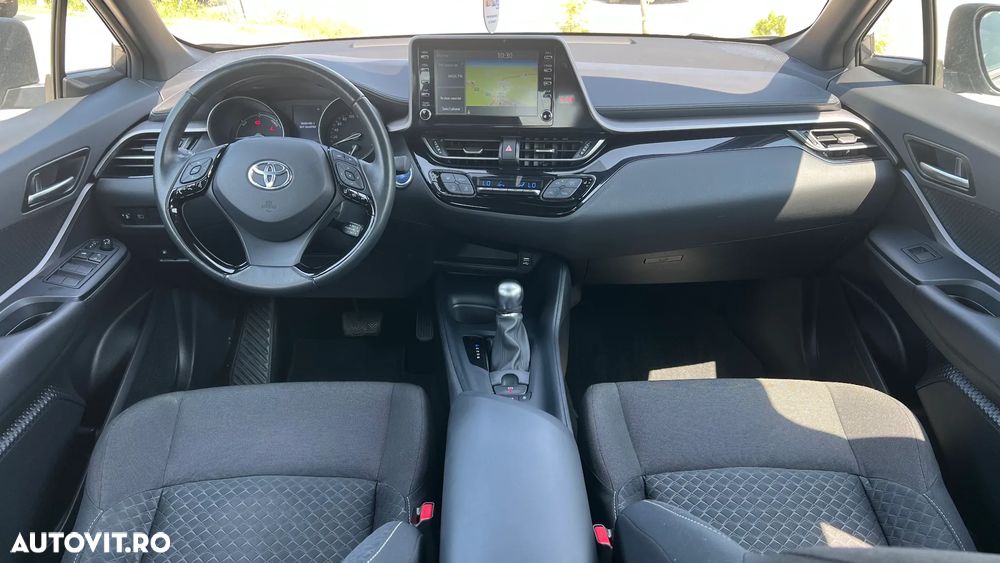 TOYOTA C-HR 2021 — imagine 11