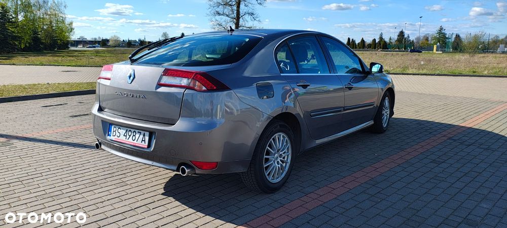 Renault Laguna - 3