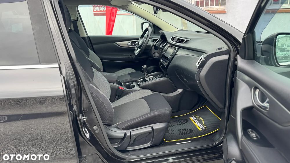 Nissan Qashqai 1.5 dCi N-Tec - 32