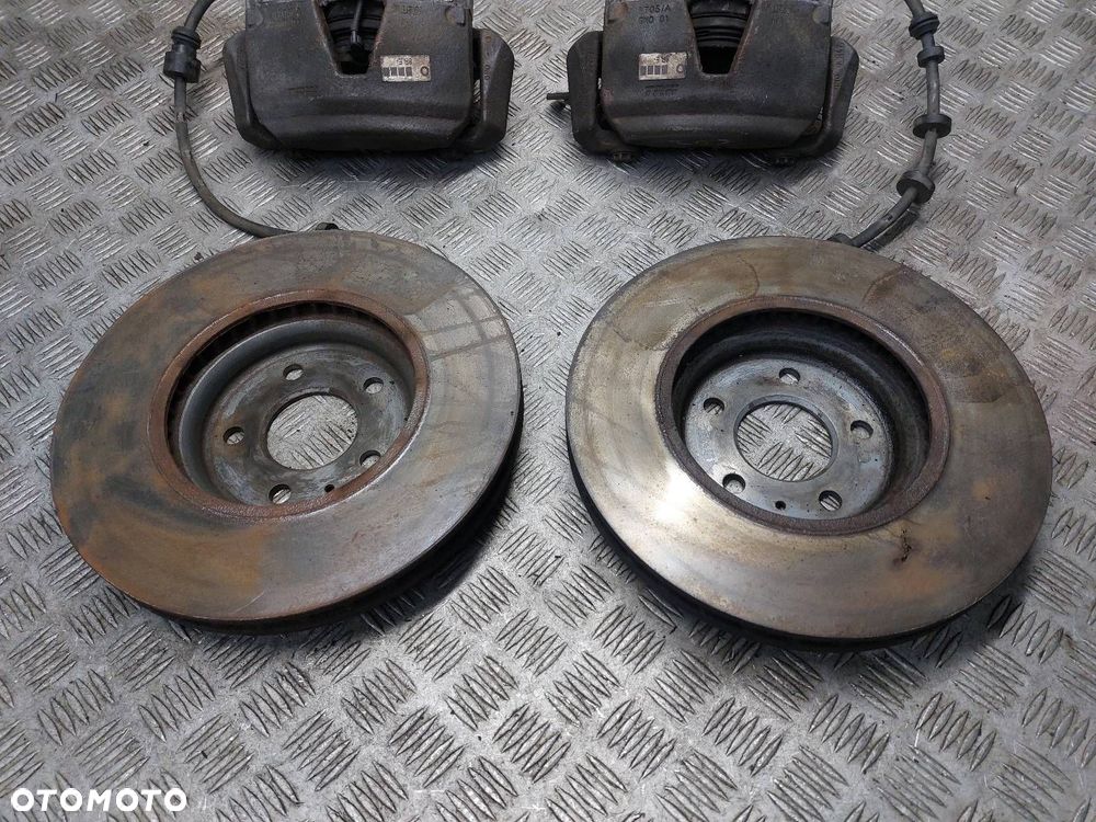 TARCZE HAMULCOWE PRZÓD + KLOCKI + ZACISKI AUDI Q5 8R 2.0 TDI - 3