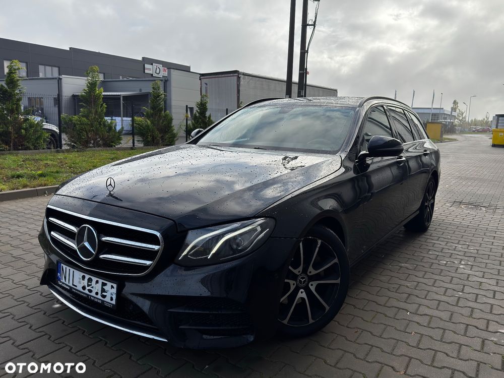Mercedes-Benz E-Class 2018 photo 3