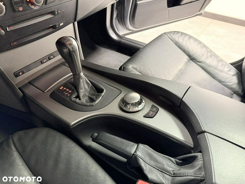 BMW Seria 5 - 24