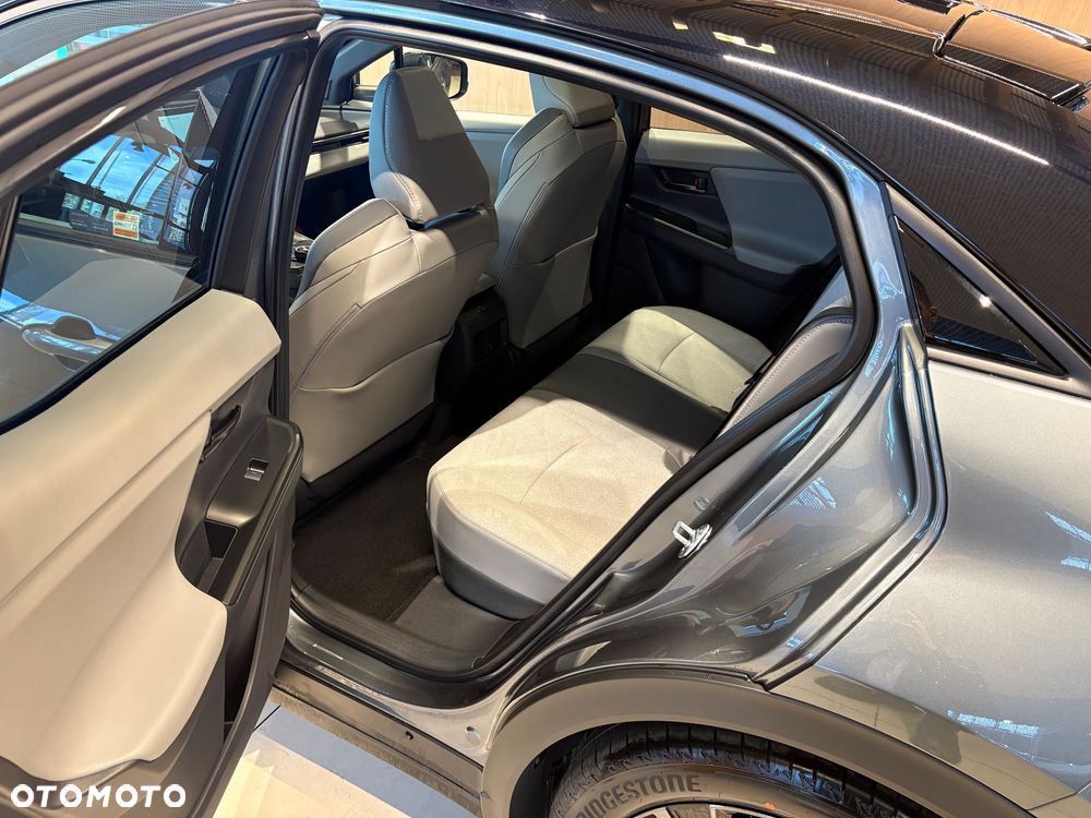 Toyota C-HR+ - 29