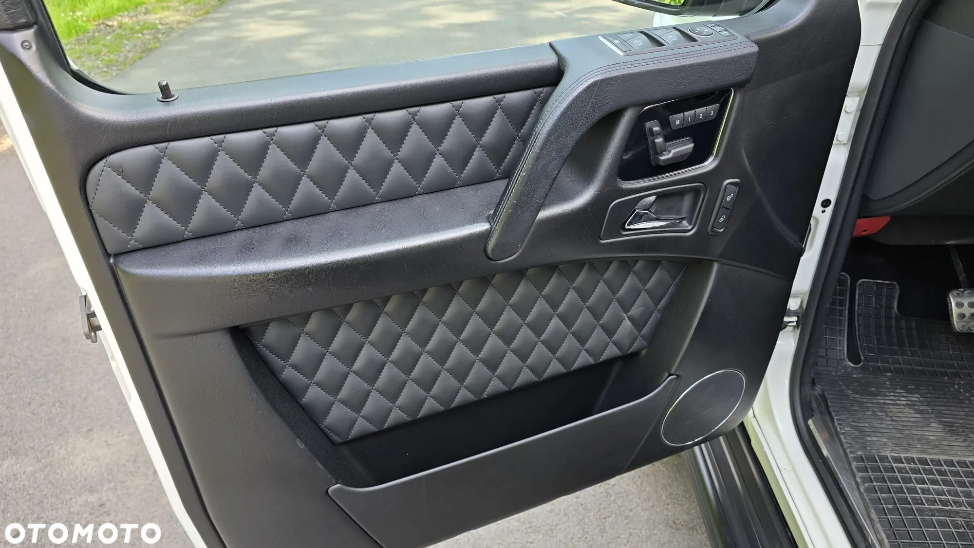 Mercedes-Benz Klasa G 63 AMG AMG SPEEDSHIFT 7G-TRONIC - 20