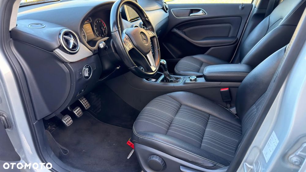 Mercedes-Benz Klasa B 180 - 5