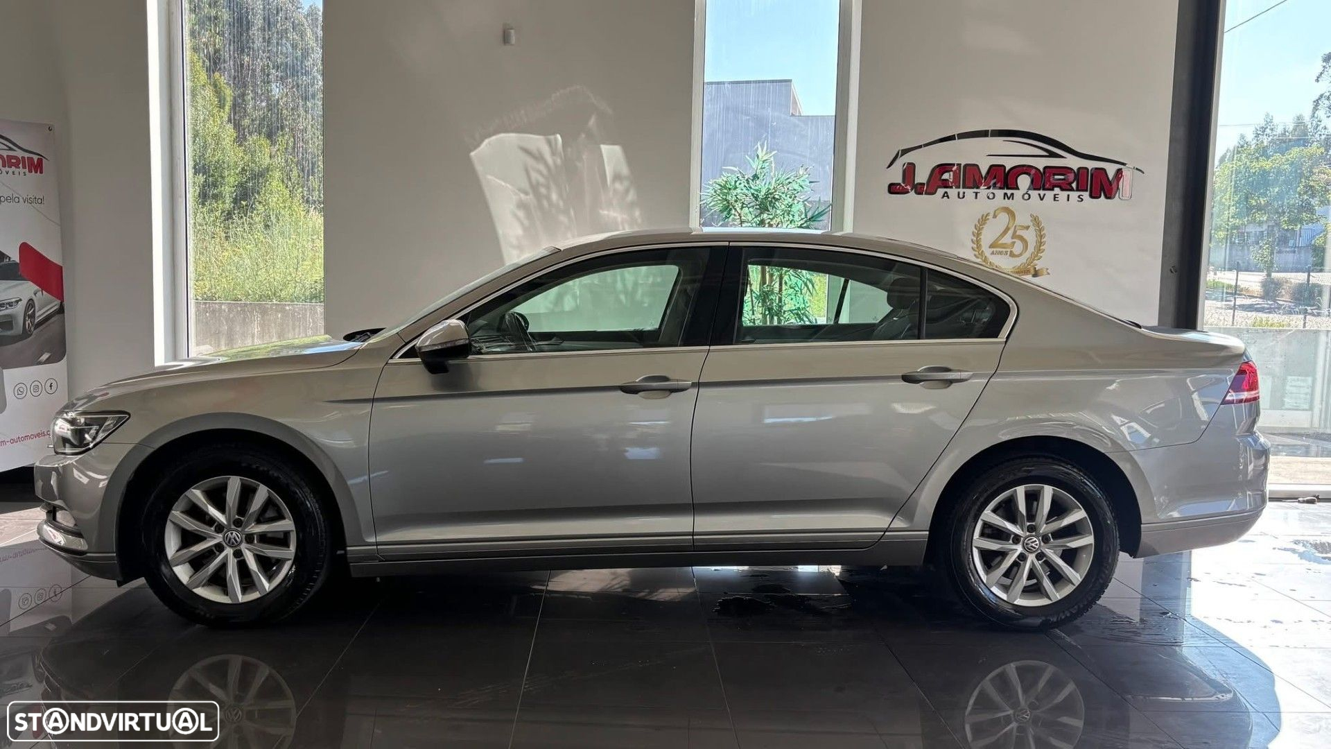 VW Passat 2.0 TDI Confortline - 4