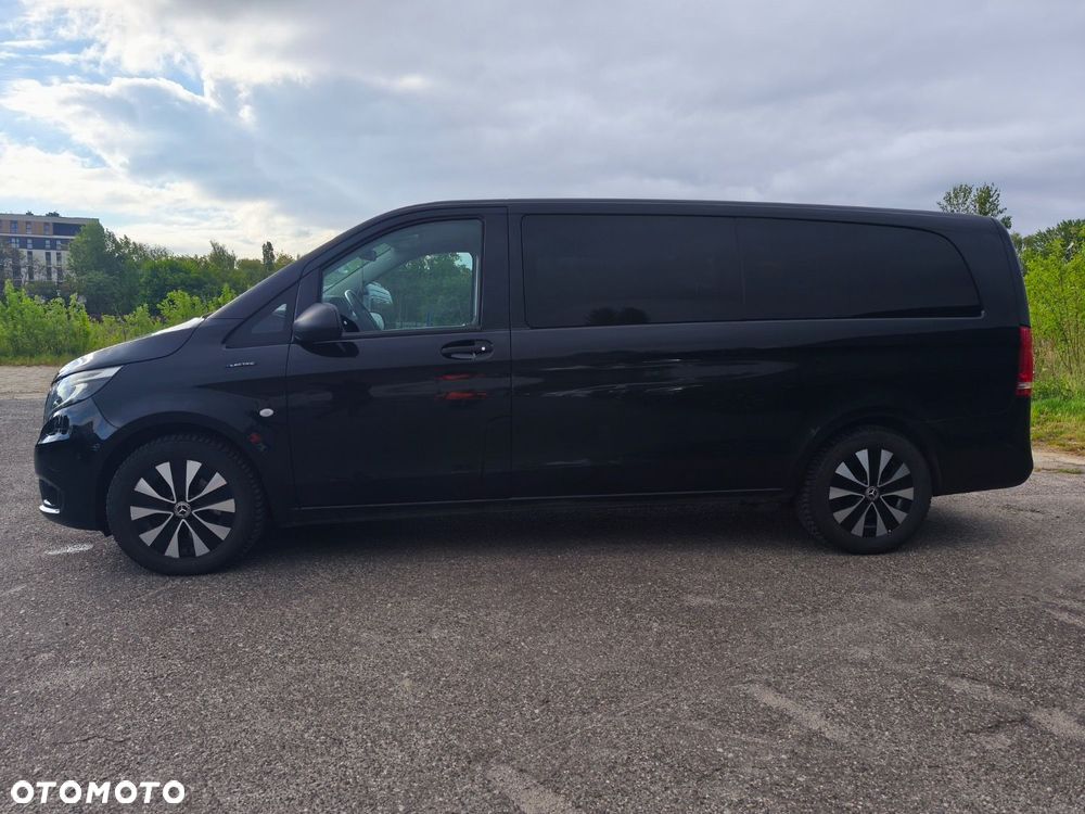 Mercedes-Benz E-Vito - 13