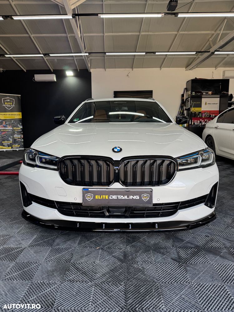 BMW Seria 5 540i xDrive AT MHEV - 1