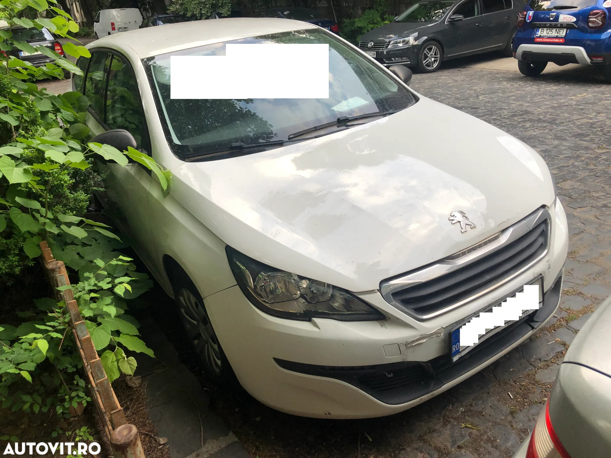 Dezmembrez Peugeot 308 break alb 2015 BLUEHDI - 9
