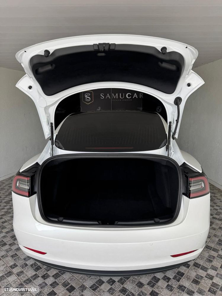 Tesla Model 3 Long-Range RWD - 17