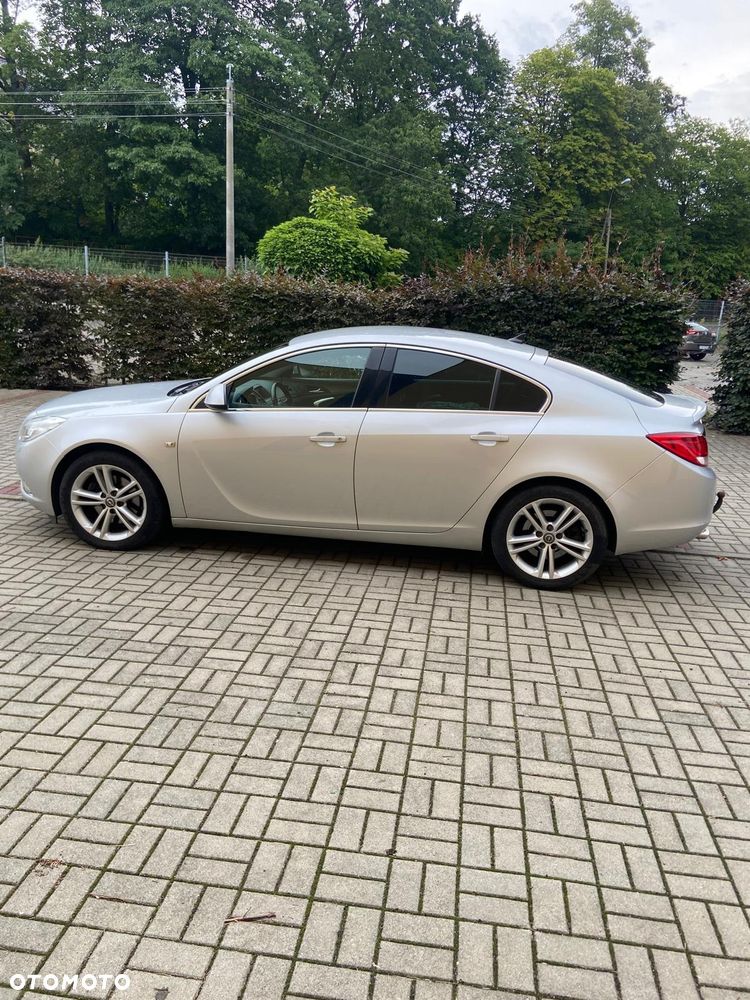 Opel Insignia - 9