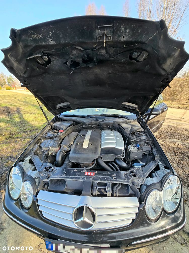 Mercedes-Benz CLK - 11