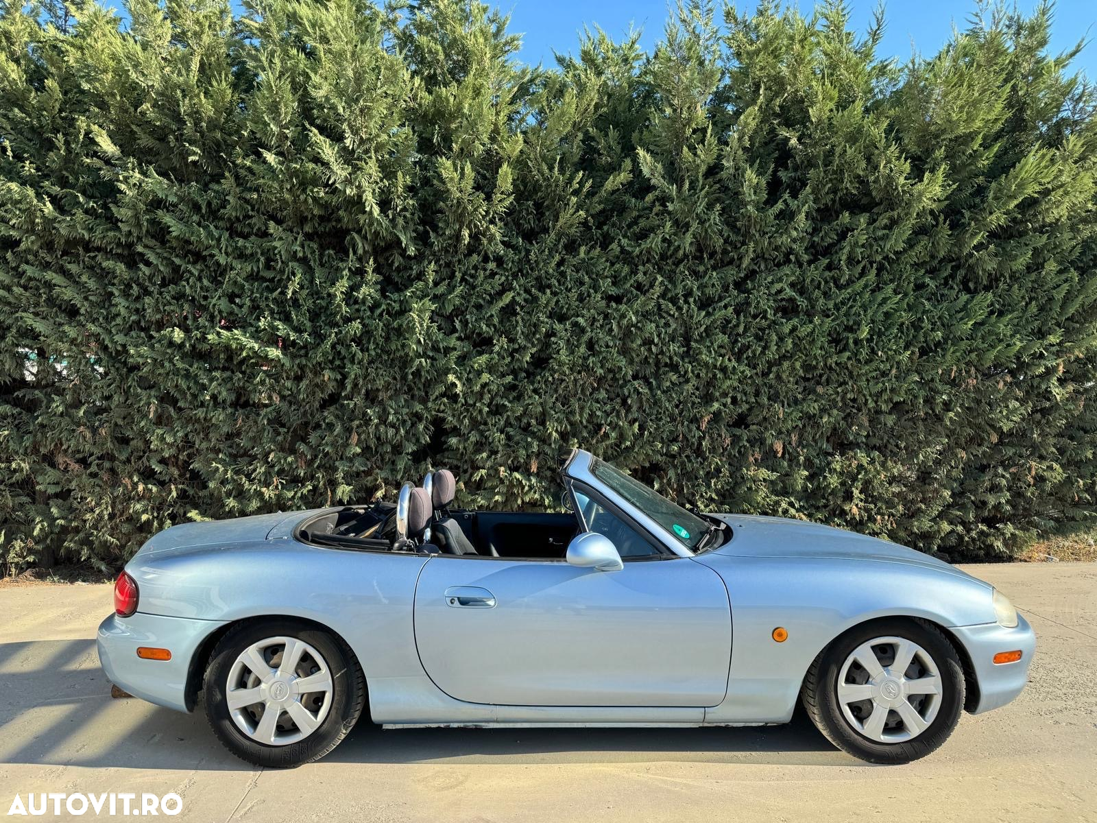 Mazda MX-5 1.6i - 15