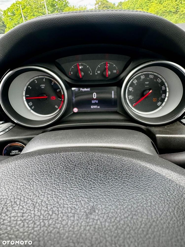 Opel Insignia - 5