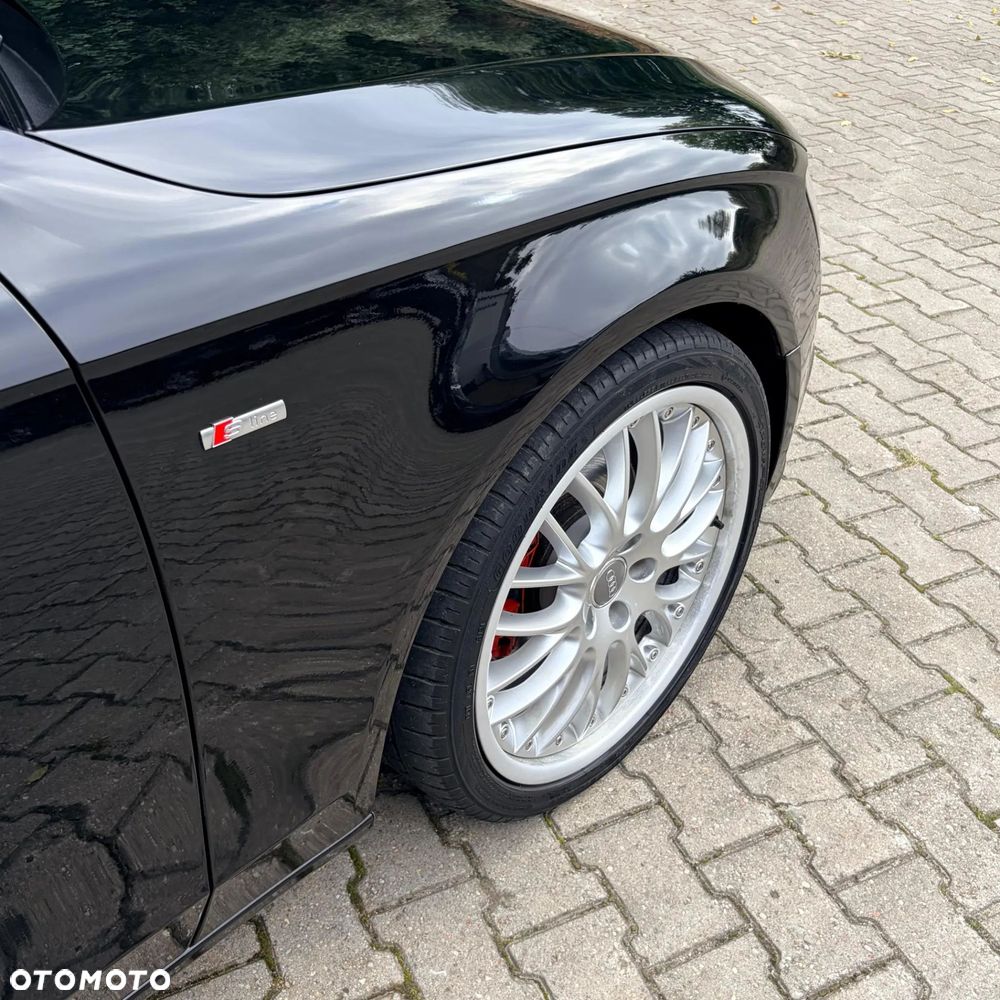 Audi A4 Avant 2.0 TDI DPF S line Sportpaket (plus) - 22