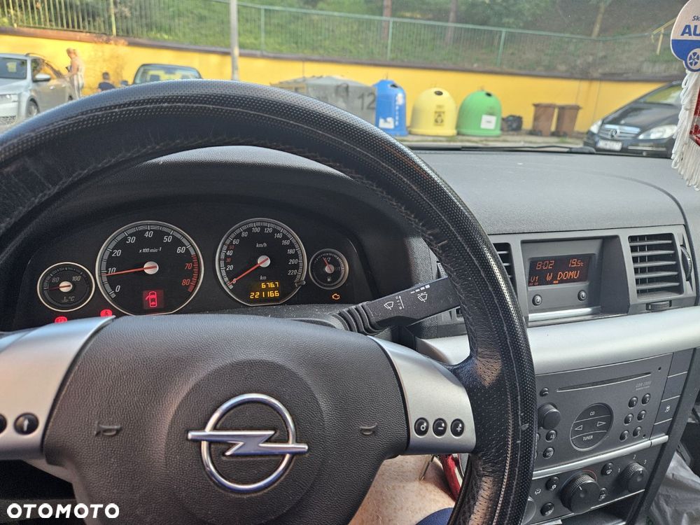 Opel Vectra 1.8 Club - 8