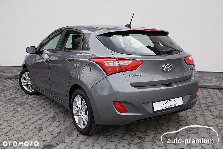Hyundai i30 1.4 Fifa World Cup Edition - 31