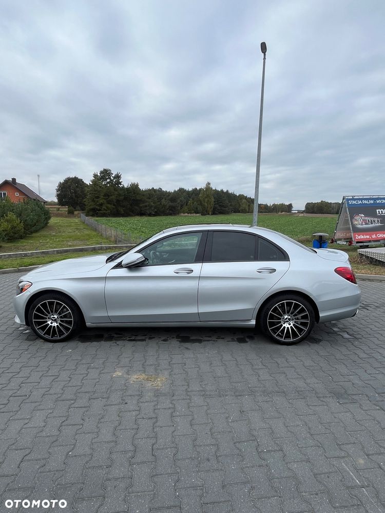 Mercedes-Benz Klasa C 300 7G-TRONIC - 8
