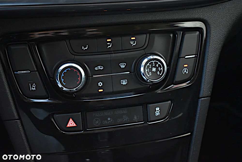 Opel Mokka X 1.6 CDTI Ultimate S&S - 19
