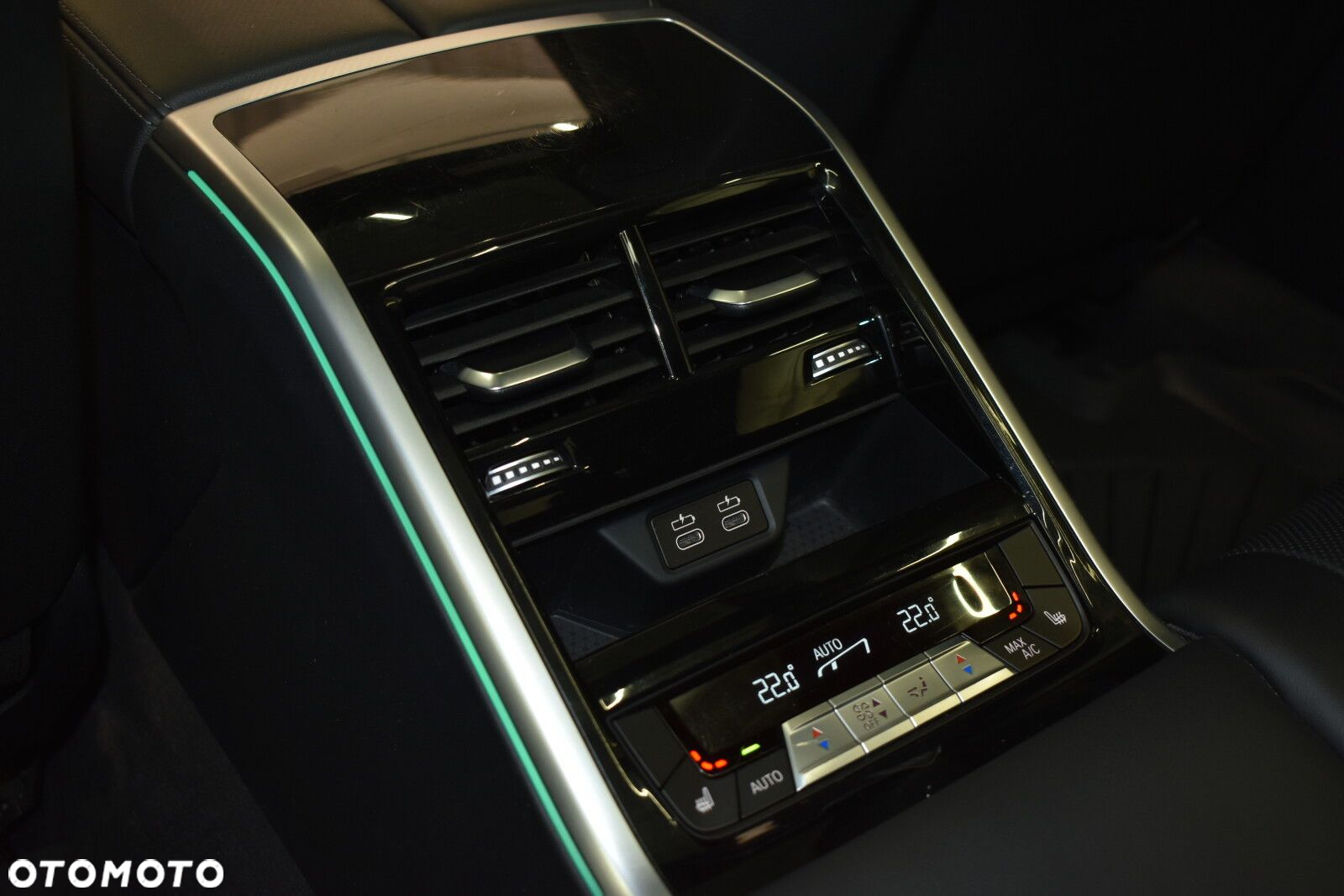 BMW Seria 8 - 20