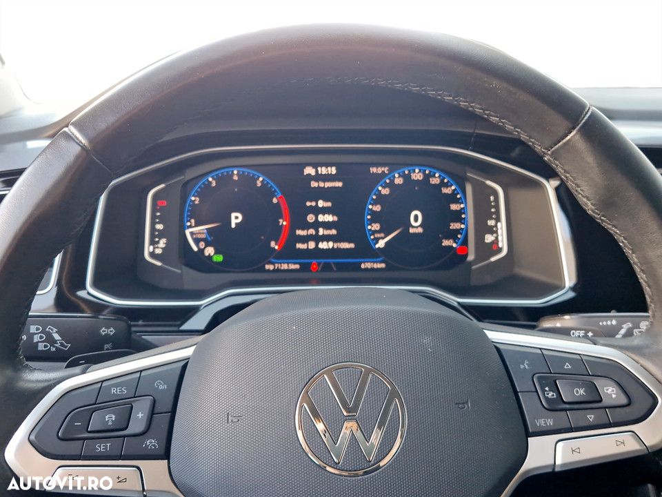 Volkswagen Taigo 1.5 TSI DSG Style - 17