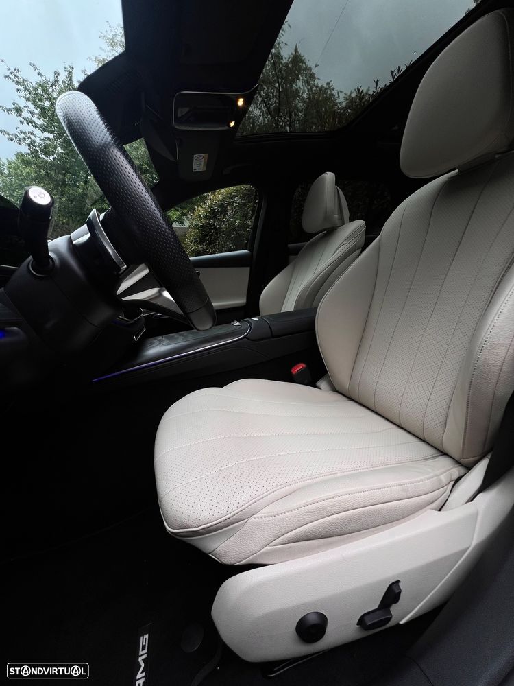 Mercedes-Benz E 300 de 4Matic 9G-TRONIC AMG Line - 11