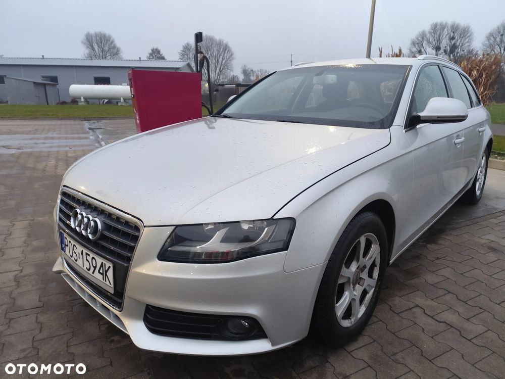 Audi A4 Avant - 1