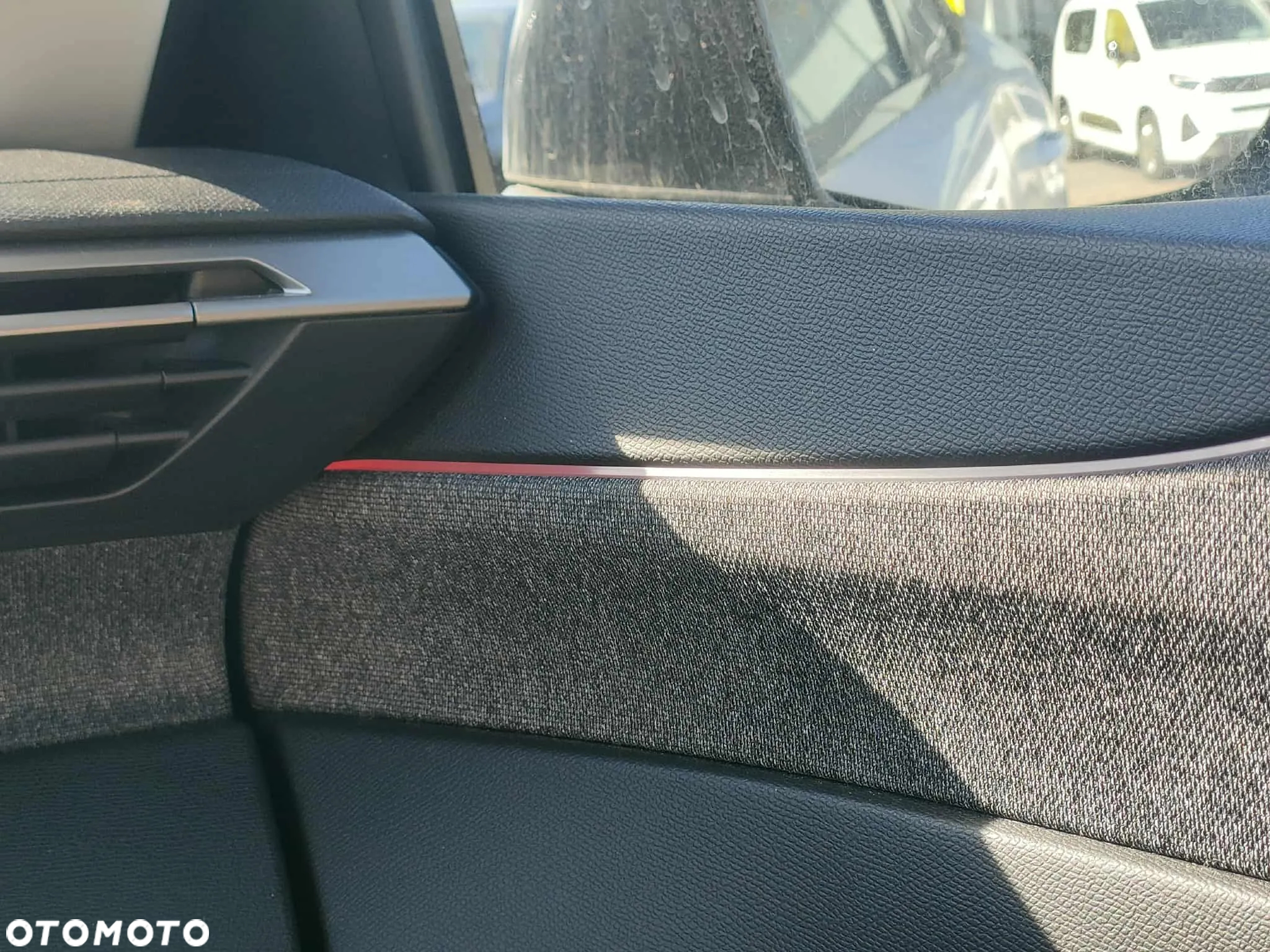 Peugeot 408 1.2 PureTech Allure Pack S&S EAT8 - 10