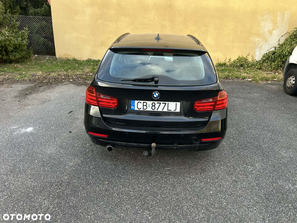 BMW Seria 3 318d - 4