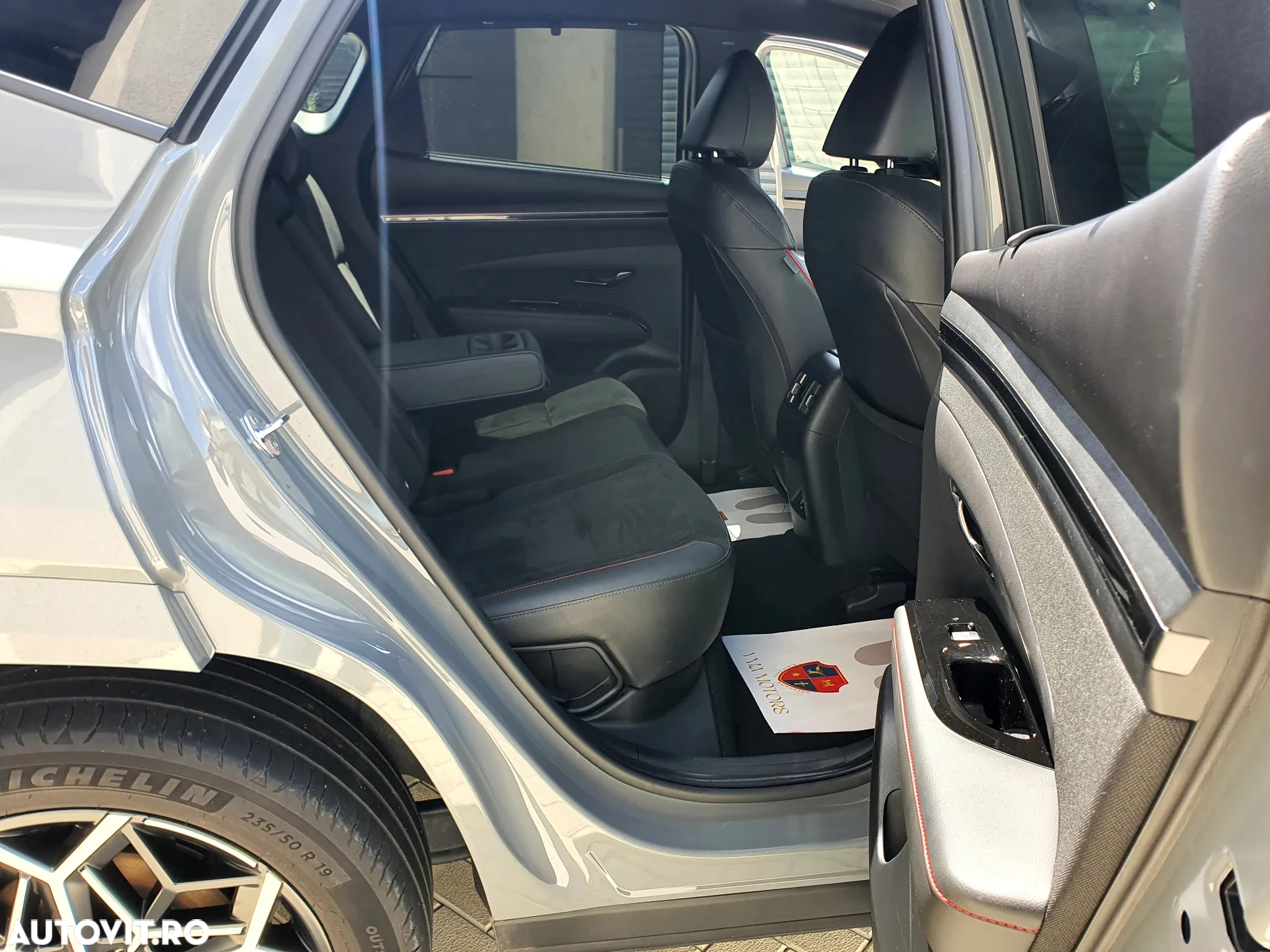 Hyundai Tucson 1.6 T-GDi Plug-in-Hybrid 4WD N Line - 27