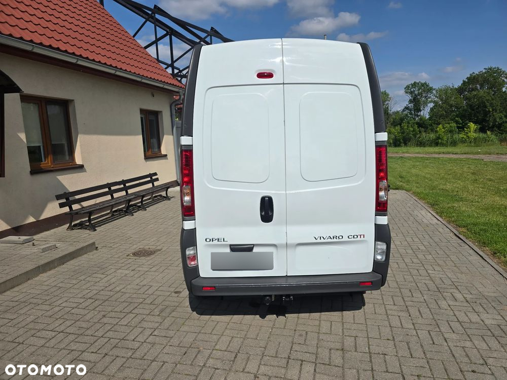 Opel Vivaro - 9
