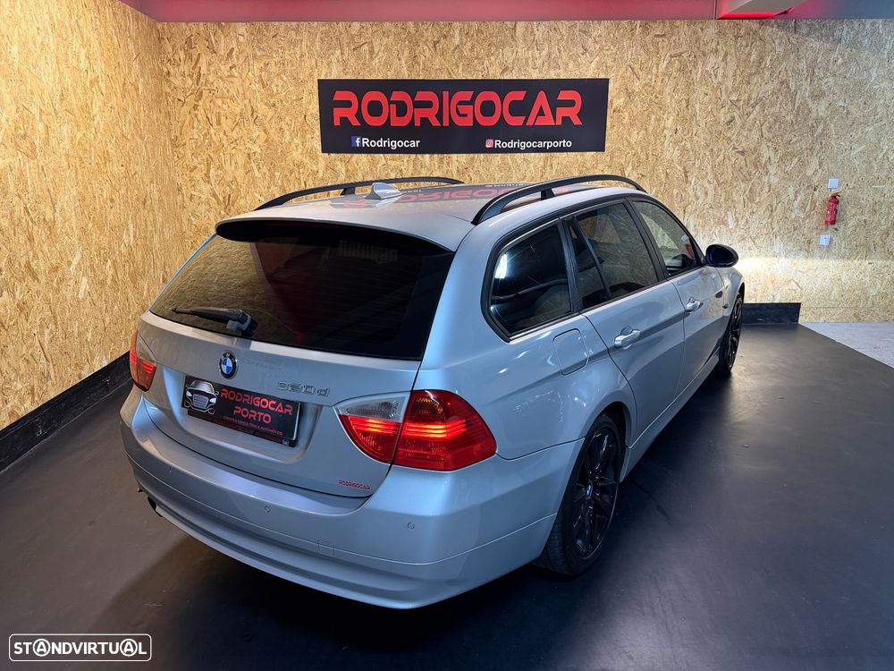 BMW 320 d Navigation - 3