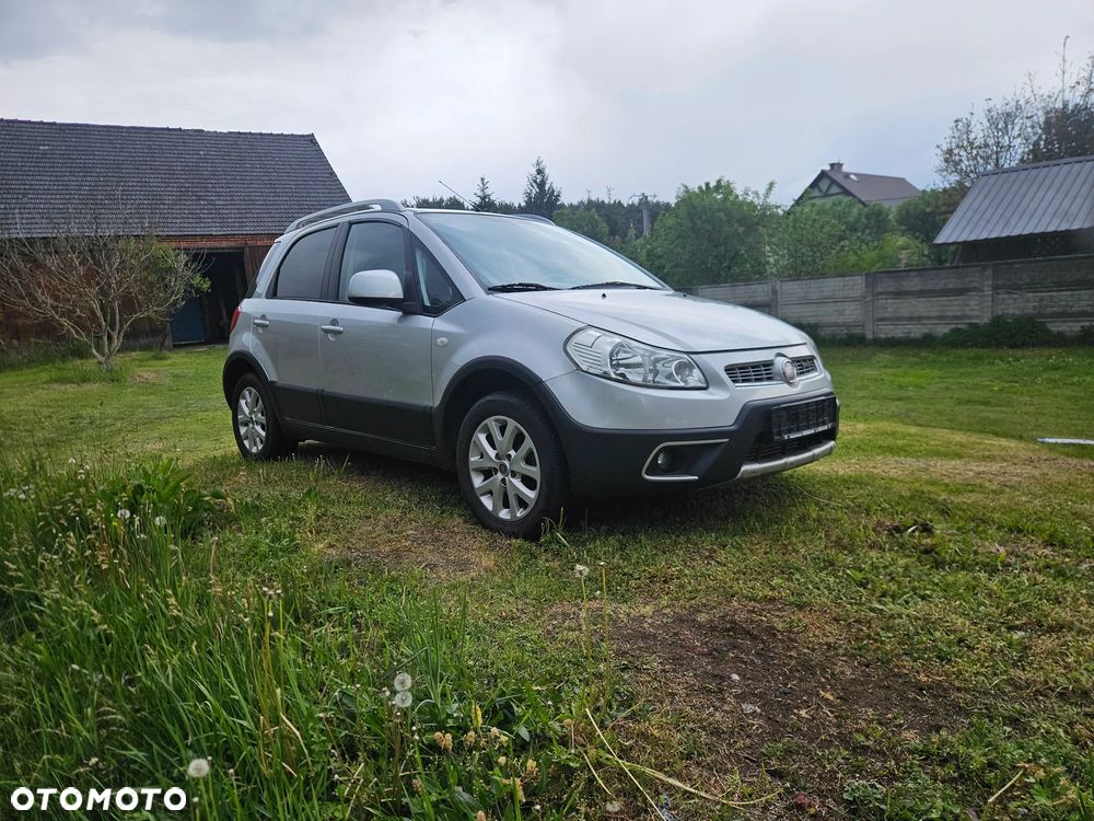 Fiat Sedici - 1