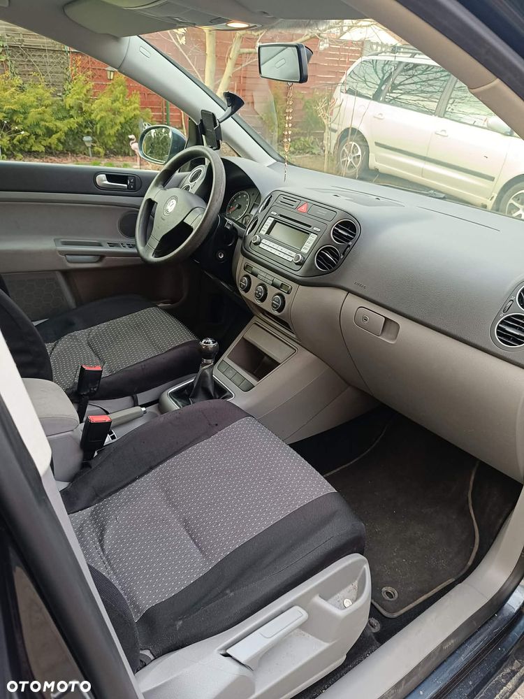 Volkswagen Golf Plus 1.6 FSI Comfortline - 6