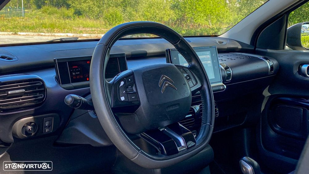 Citroën C4 Cactus 1.6 BlueHDi Shine Ed.Midnight - 33