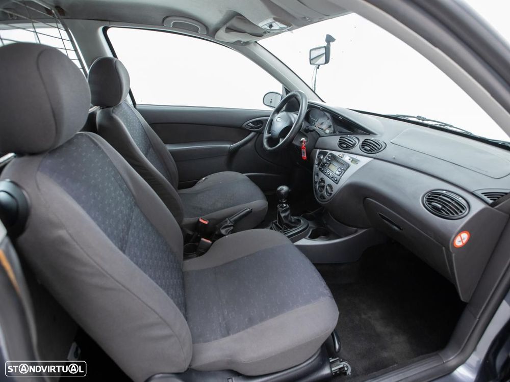 Ford Focus Van - 9