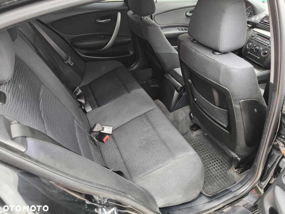 BMW Seria 1 - 10