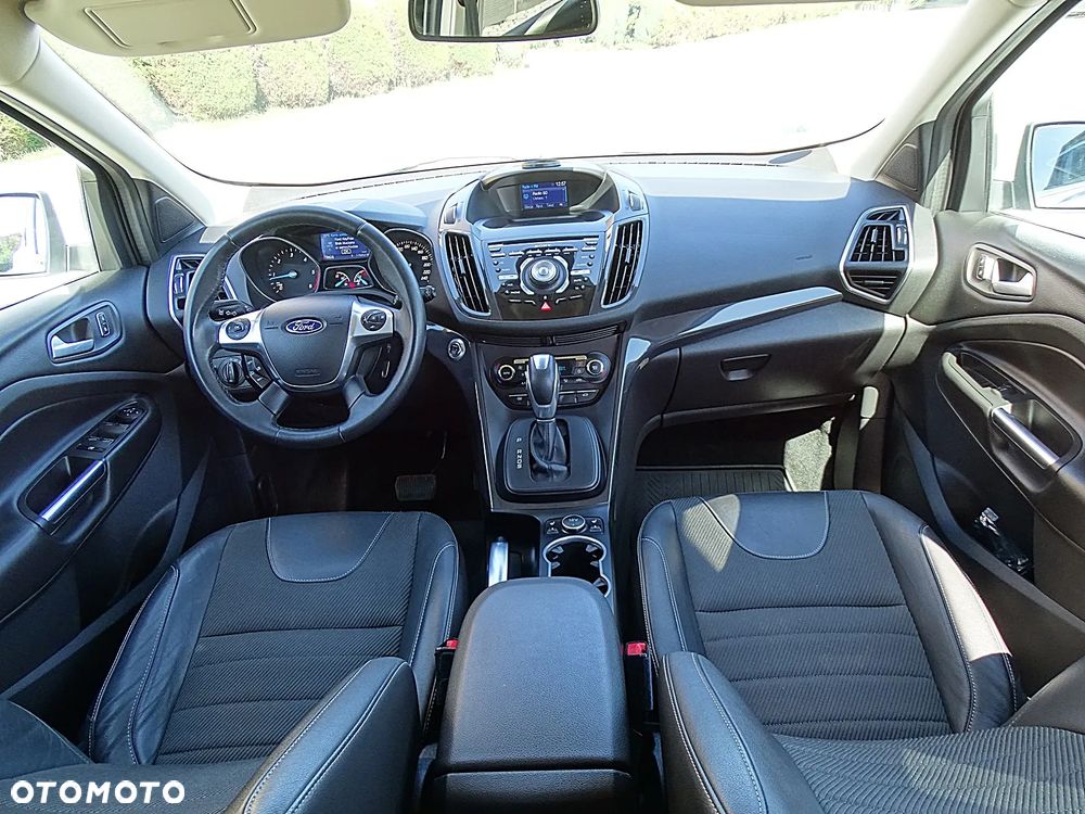 Ford Kuga 2.0 TDCi 4x4 Titanium - 8