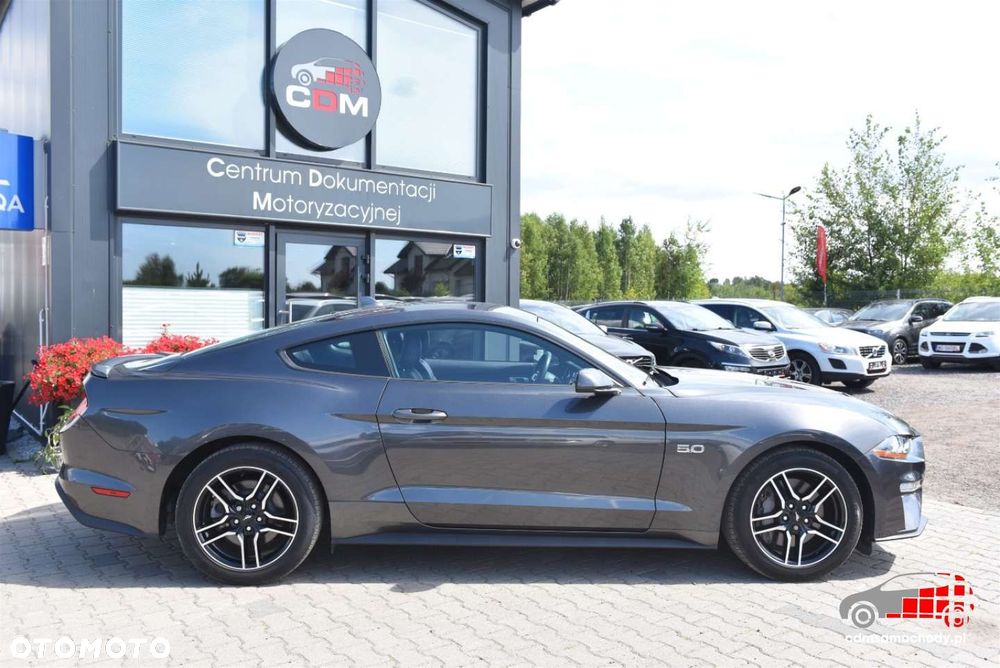 Ford Mustang 5.0 V8 GT - 11